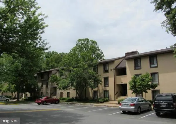 $339,000 | 2216 Castle Rock Square, Unit 12C, Reston, VA 20191