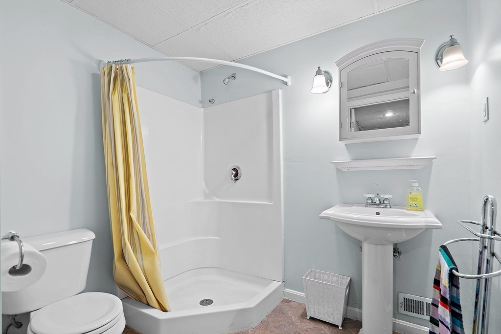 821 Concord Road Sudbury, MA 01776 - Photo 33 of 42
