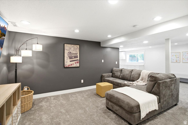 555 East Pages Lane Centerville, UT 84014 - Photo 40 of 57