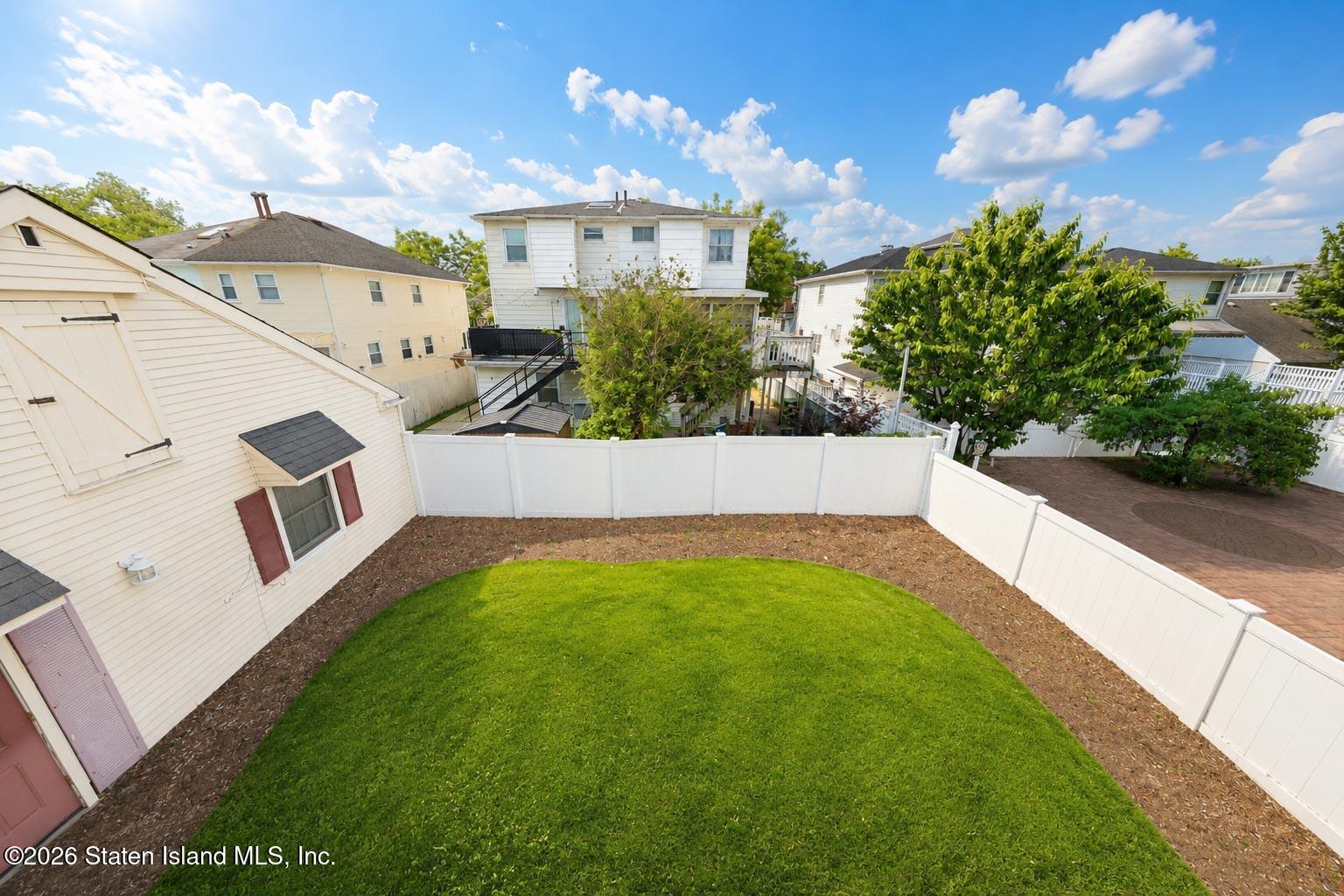 240 Mill Road Staten Island, NY 10306 - Photo 28 of 32 49741124-76A3-4A69-9EA5-980B913555B7