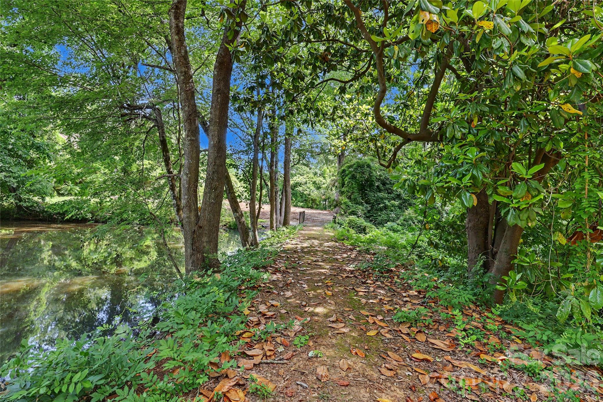 6510 Sharon Hills Road Charlotte, NC 28210 - Photo 3 of 25