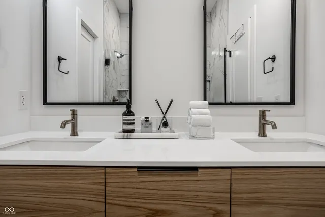 $825,000 | 416 Monon Wy Drive, Carmel, IN 46032