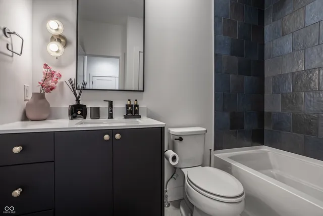 $825,000 | 416 Monon Wy Drive, Carmel, IN 46032