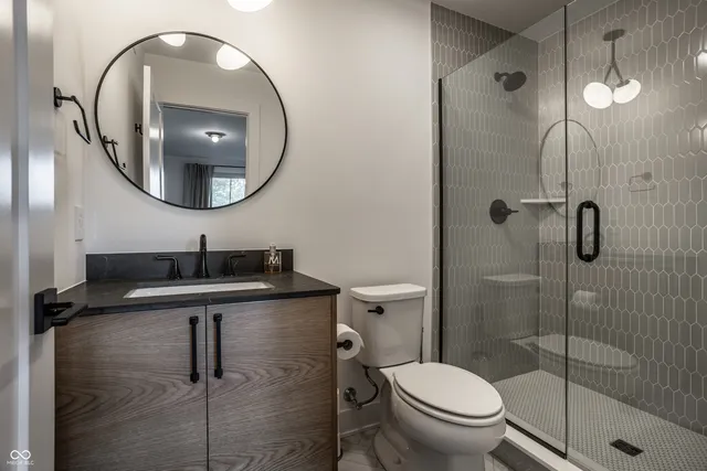 $825,000 | 416 Monon Wy Drive, Carmel, IN 46032