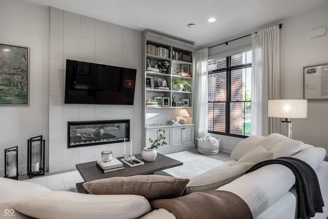 $825,000 | 416 Monon Wy Drive, Carmel, IN 46032