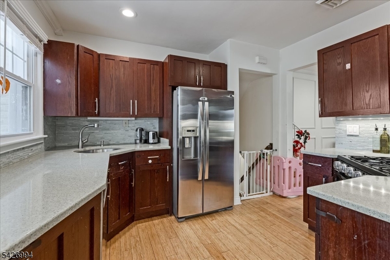 7 Rutgers Street West Orange, NJ 07052 - Photo 8 of 19