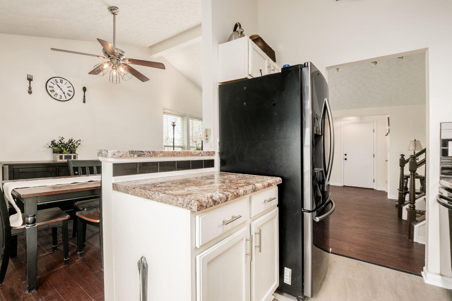 2128 Smokymill Road Dublin, OH 43016 - Photo 9 of 31 015__h 2128 Smokymill Rd-1030