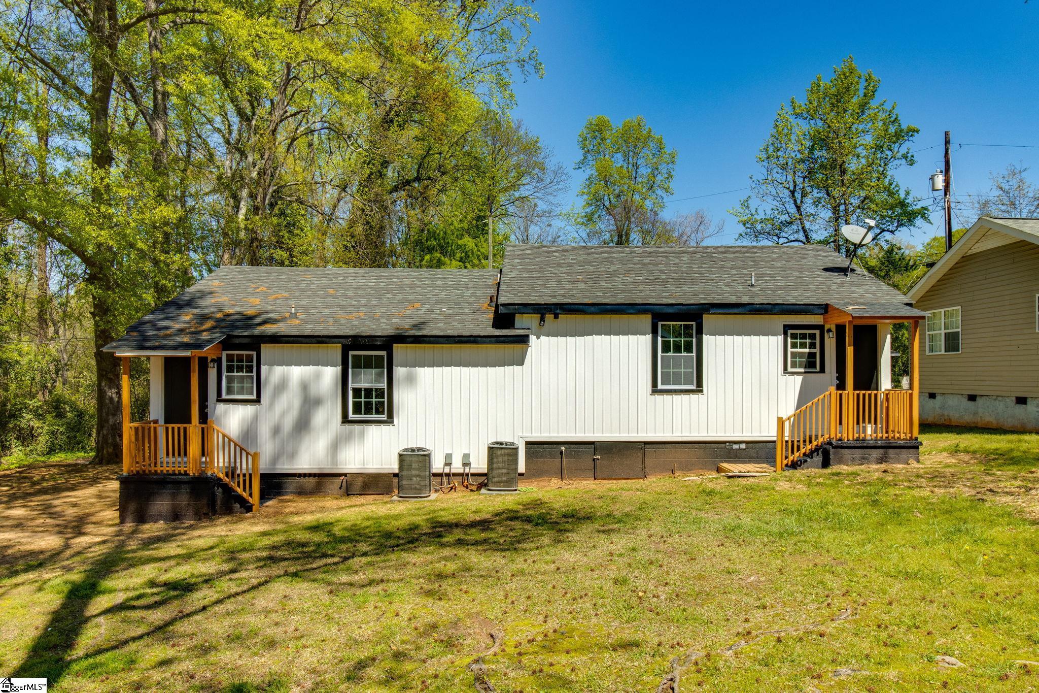 11 Miller Street Greenville, SC 29607 - Photo 14 of 15