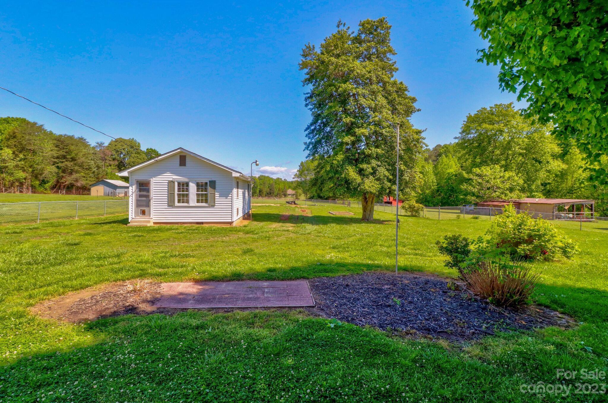 1170 Crescent Road Rockwell, NC 28138 - Photo 30 of 43 Gallery Image 30