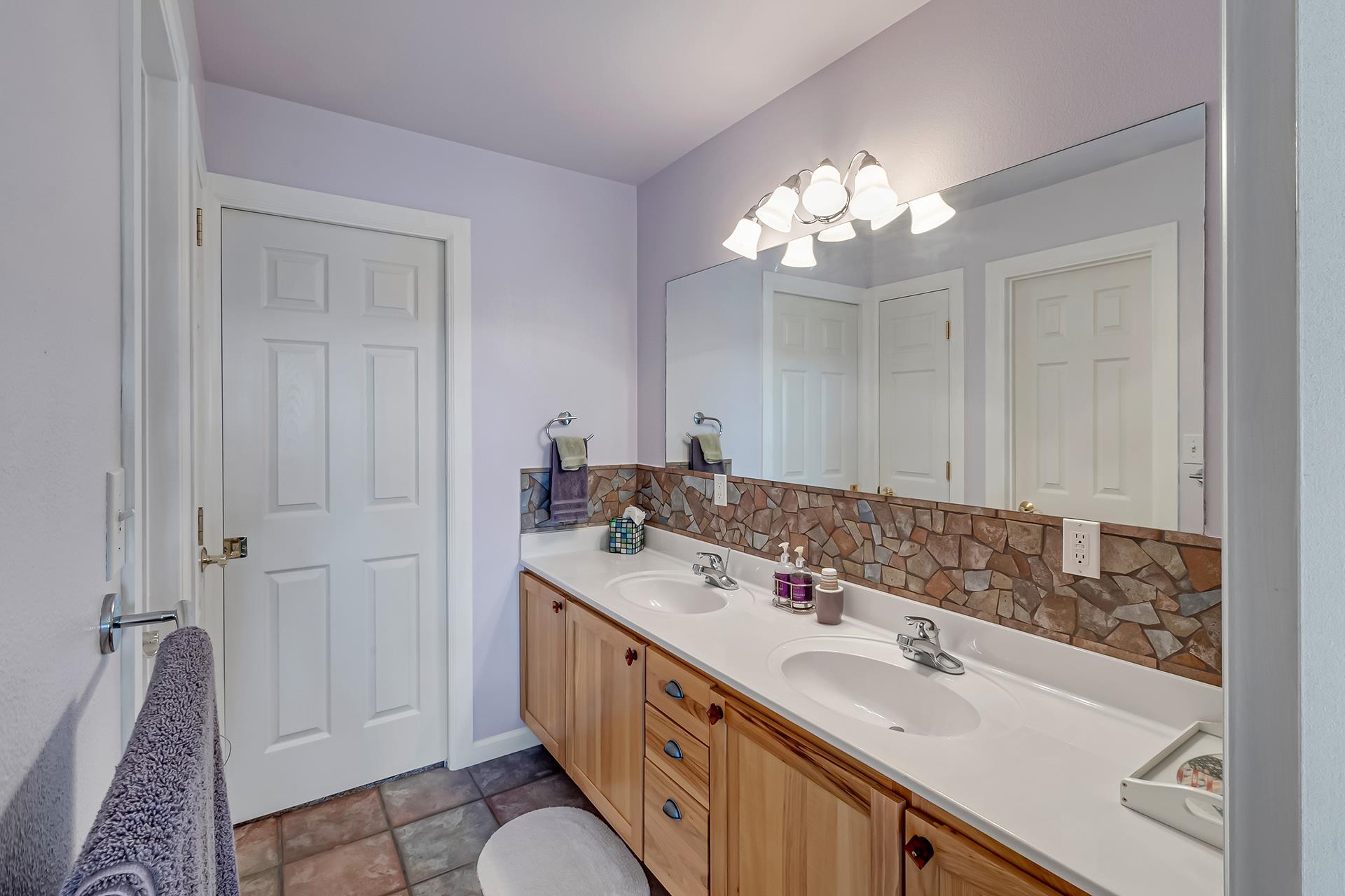 1270 14 Road Loma, CO 81524 - Photo 20 of 36 Gallery Image 20