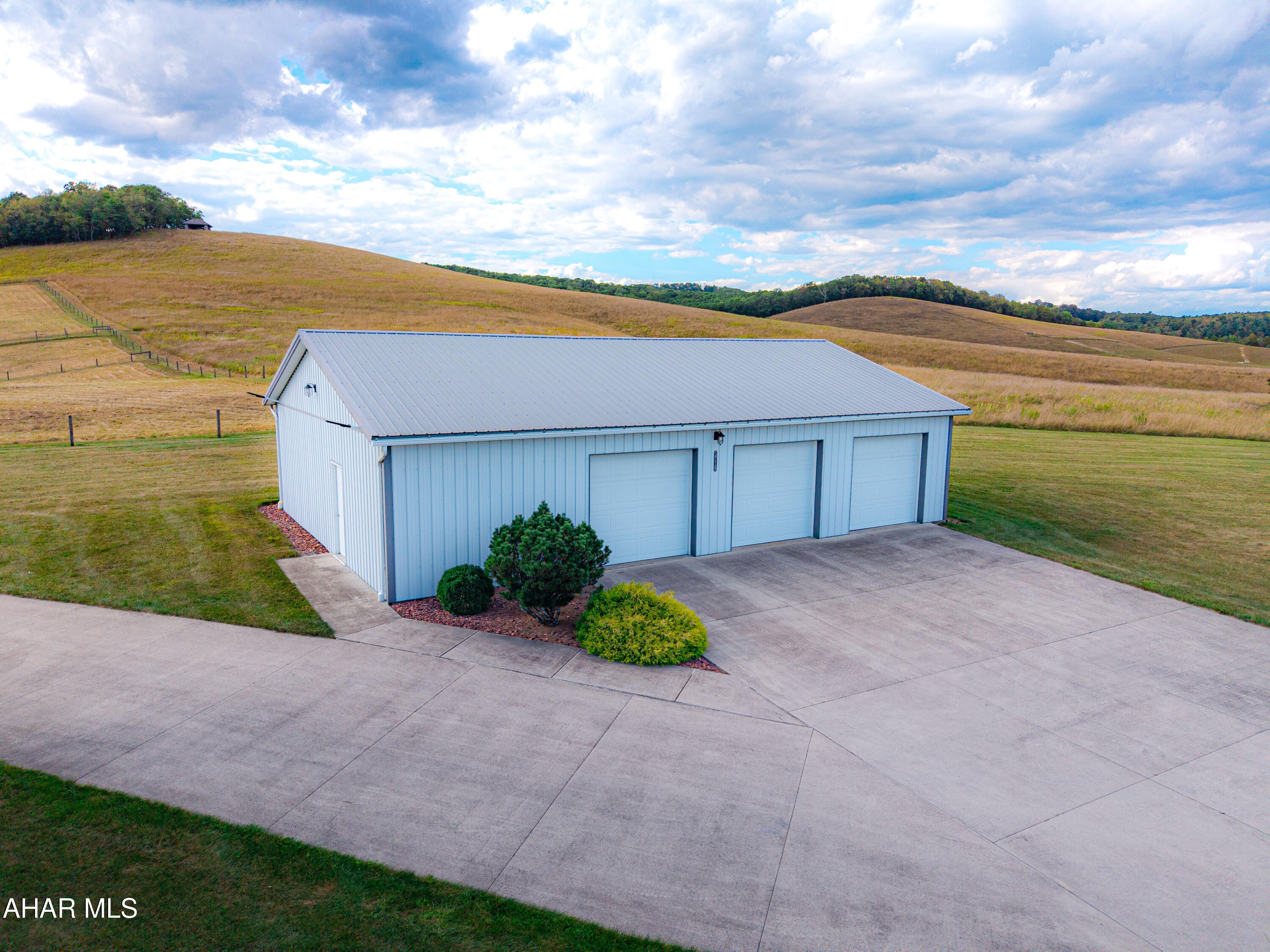 5719 Cortland Road Alum Bank, PA 15521 - Photo 34 of 82