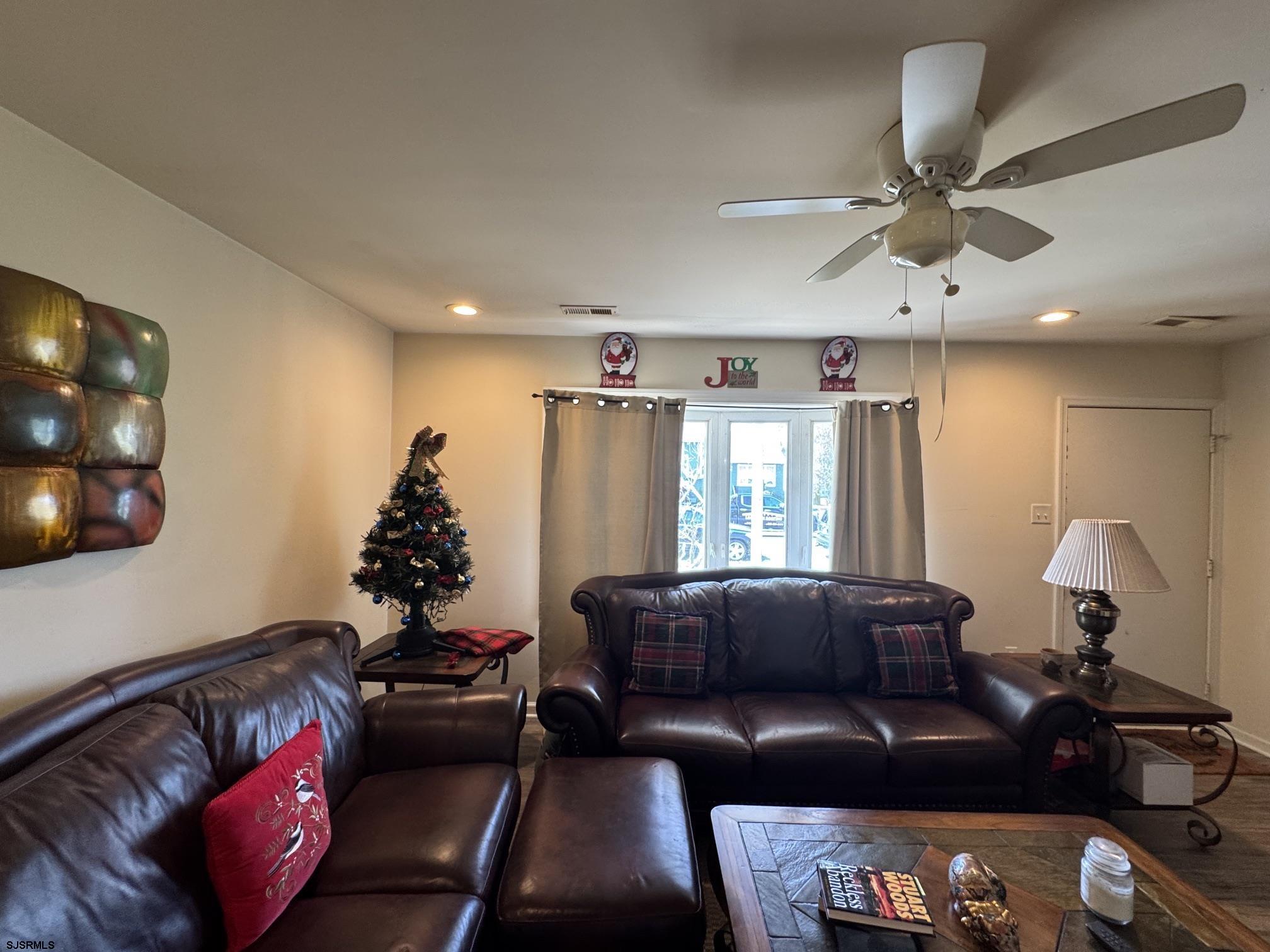 25 Bucknell Road Somers Point, NJ 08244 - Photo 8 of 21