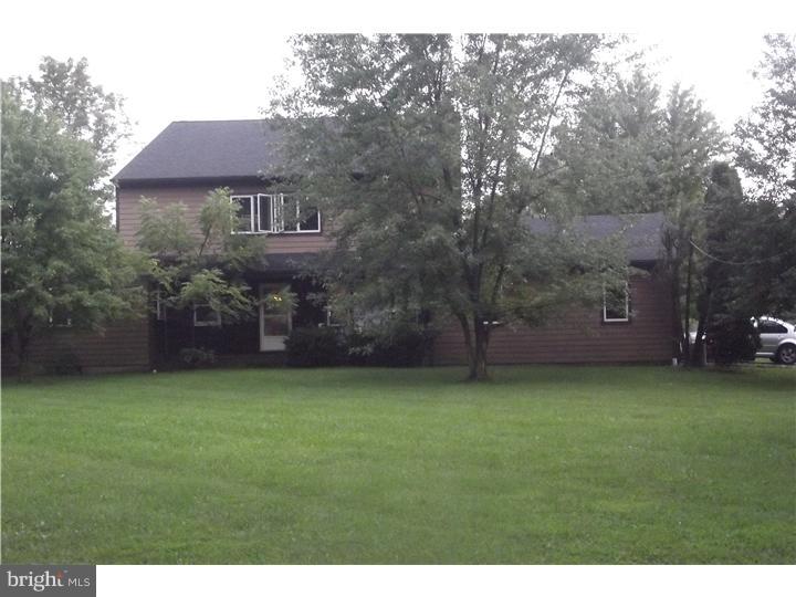 242 Log Cabin Road Perkasie, PA 18944 - Photo 1 of 19 Gallery Image 1