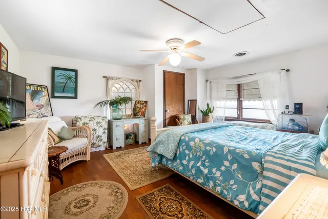 $499,000 | 130 Bunch Road, Aydlett, NC 27916