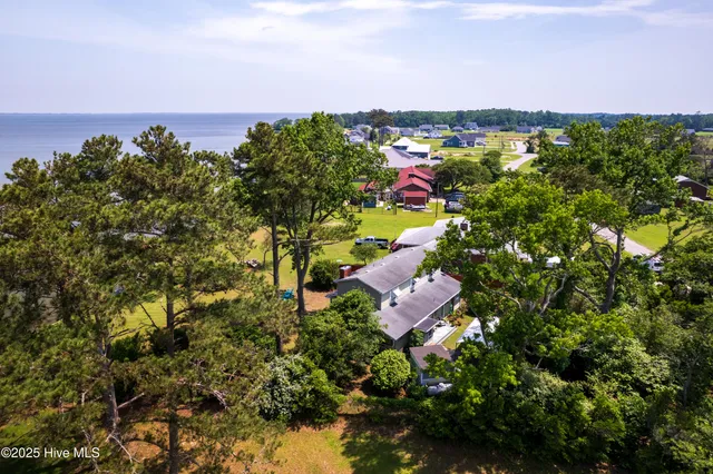 $499,000 | 130 Bunch Road, Aydlett, NC 27916