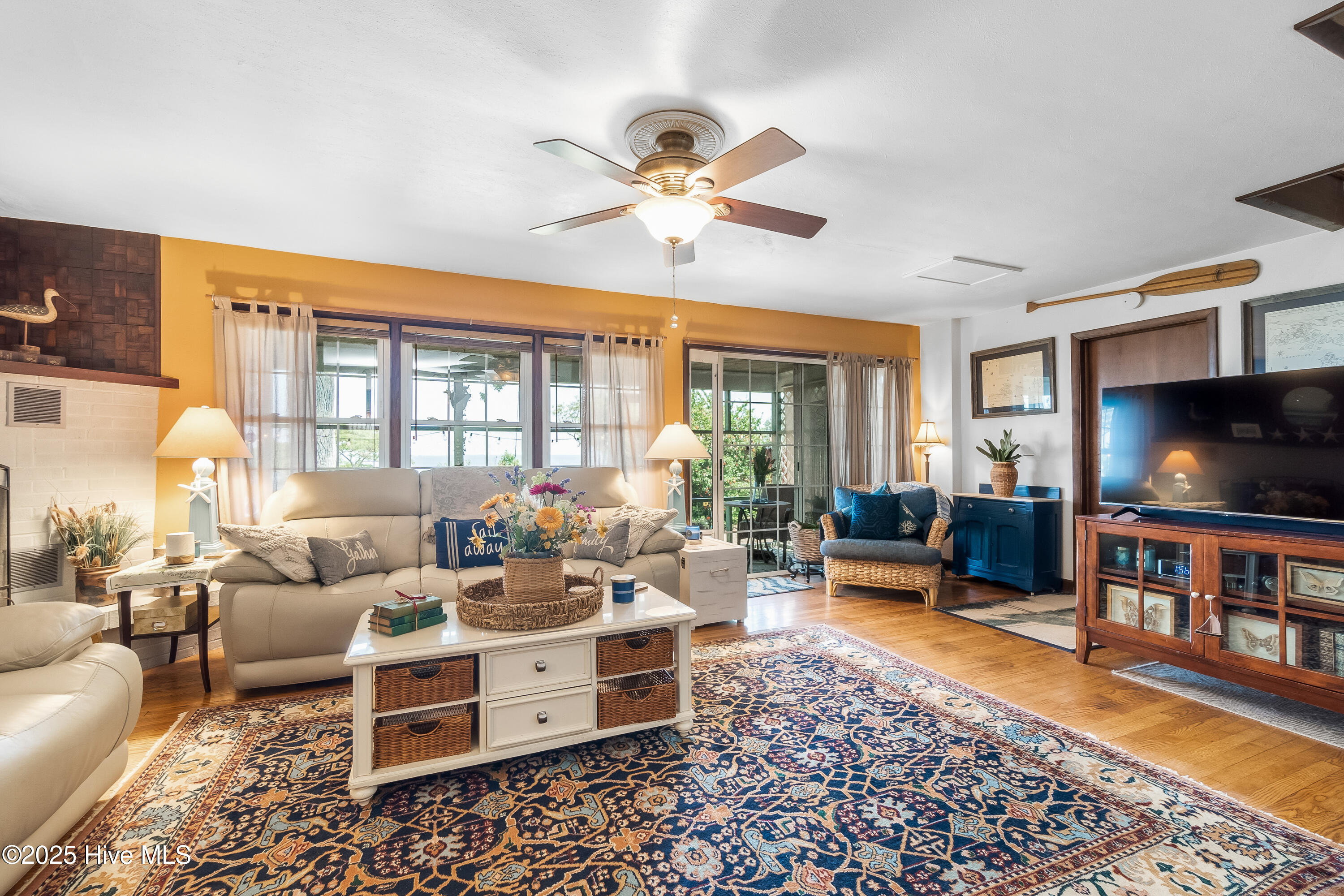 130 Bunch Road Aydlett, NC 27916 - Photo 3 of 31 130 s-16