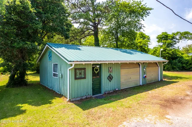 $499,000 | 130 Bunch Road, Aydlett, NC 27916