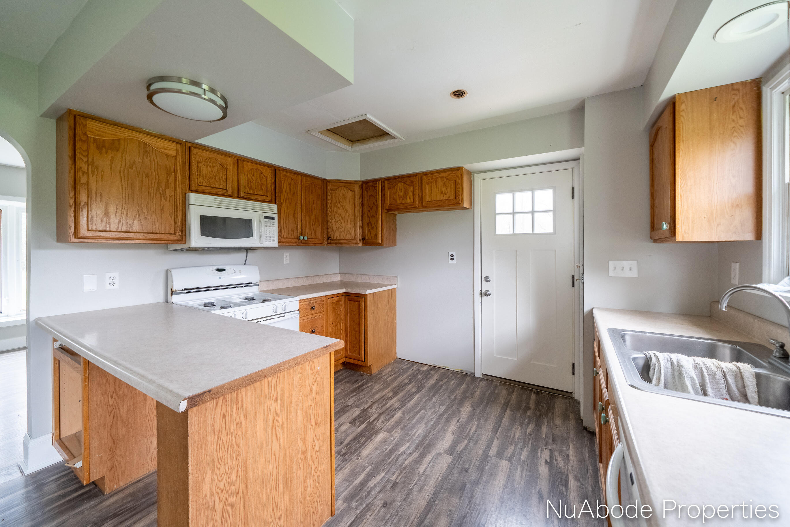 5182 Johnson Road Greenville, MI 48838 - Photo 12 of 31 5182 Johnson Rd, Greenville, MI-12
