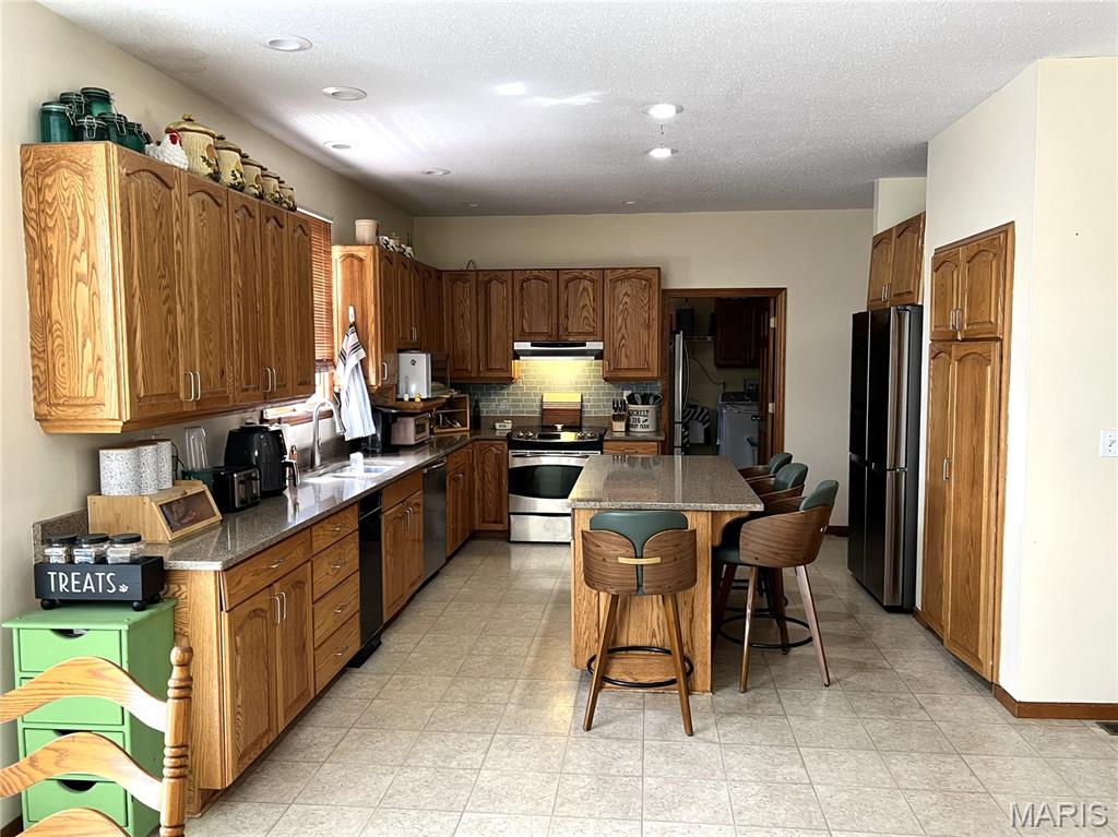 863 Marc Drive Alton, IL 62002 - Photo 11 of 35