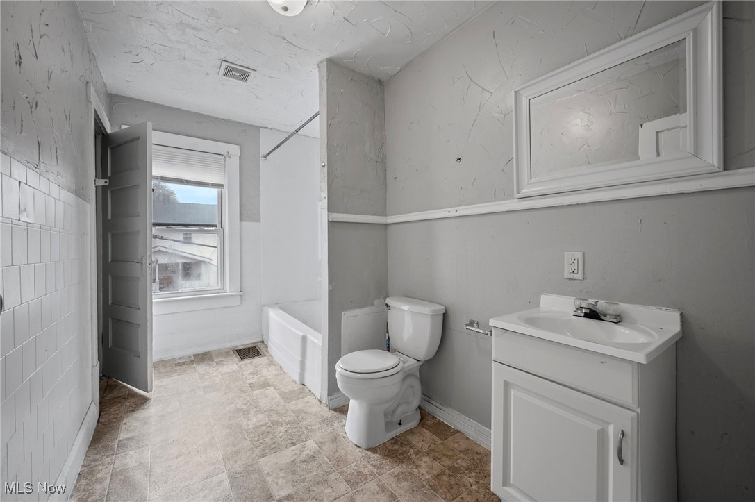 528 Rentschler Street Akron, OH 44304 - Photo 20 of 28 Gallery Image 20