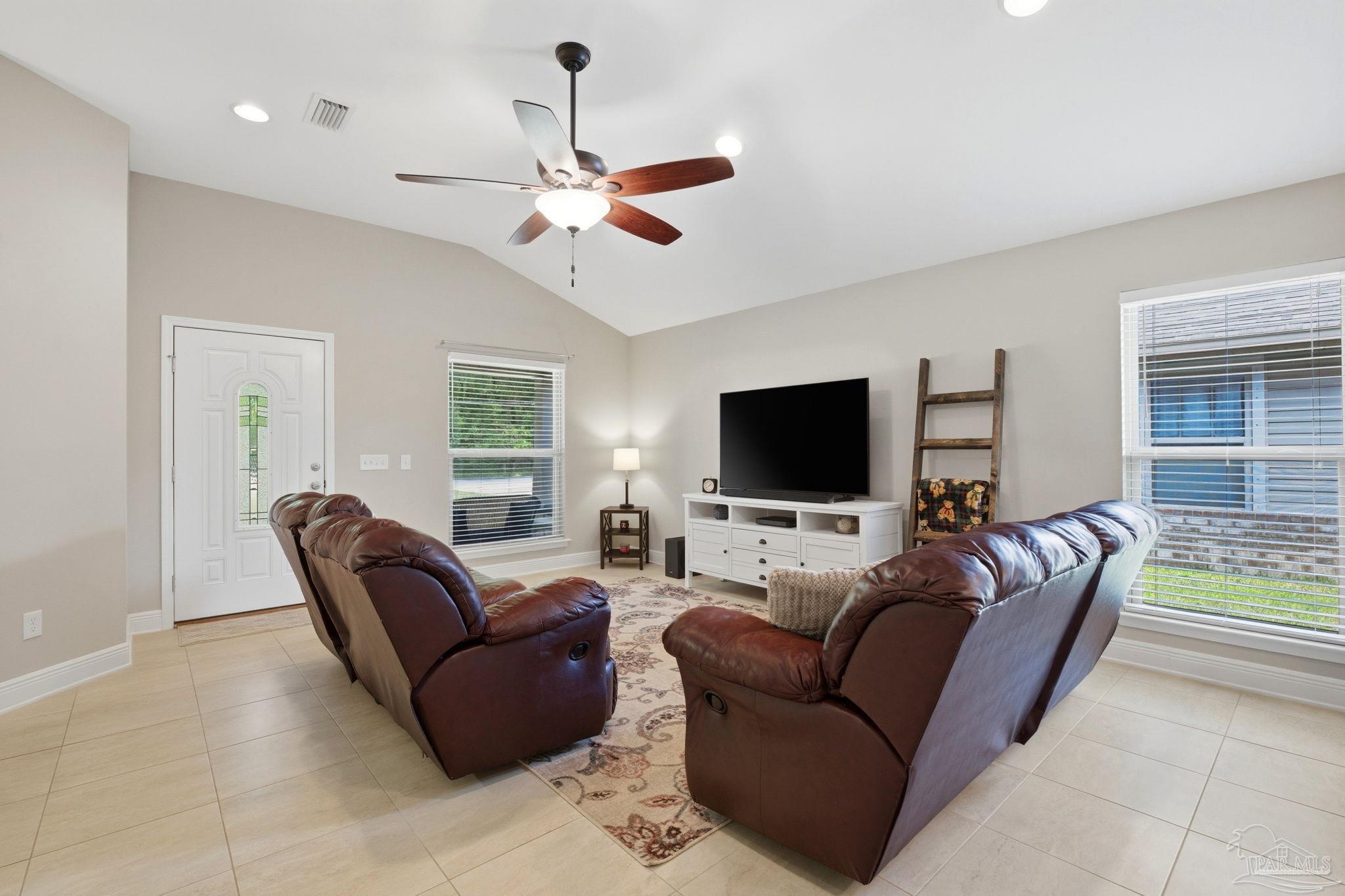 3859 Adams Road Pace, FL 32571 - Photo 5 of 24