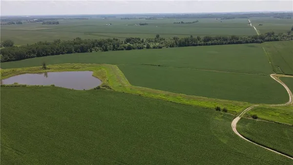 $4,550,000 | 2 North Of Cranberry Bend Road, Malta Bend, MO 65339