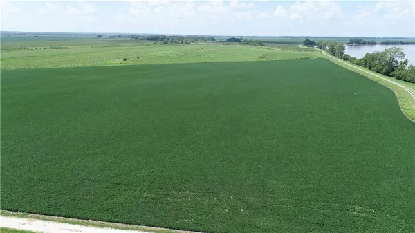 $4,550,000 | 2 North Of Cranberry Bend Road, Malta Bend, MO 65339