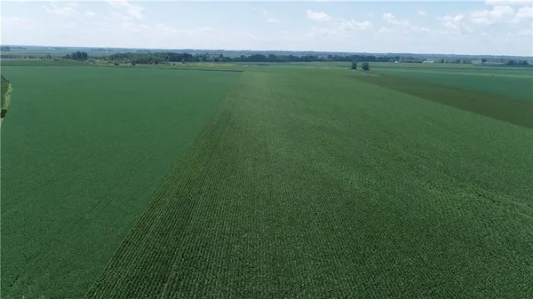 $4,550,000 | 2 North Of Cranberry Bend Road, Malta Bend, MO 65339