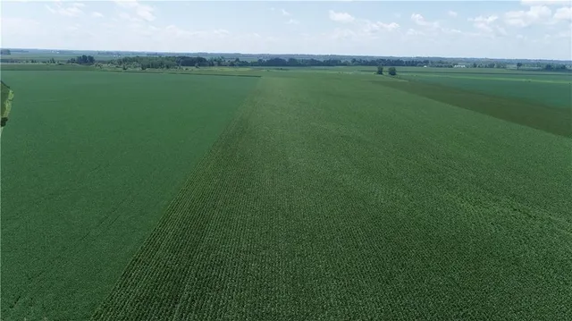 $4,550,000 | 2 North Of Cranberry Bend Road, Malta Bend, MO 65339