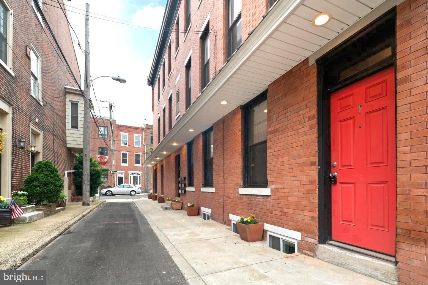 727 South 2nd Street, Unit 3F Philadelphia, PA 19147 - Photo 18 of 20