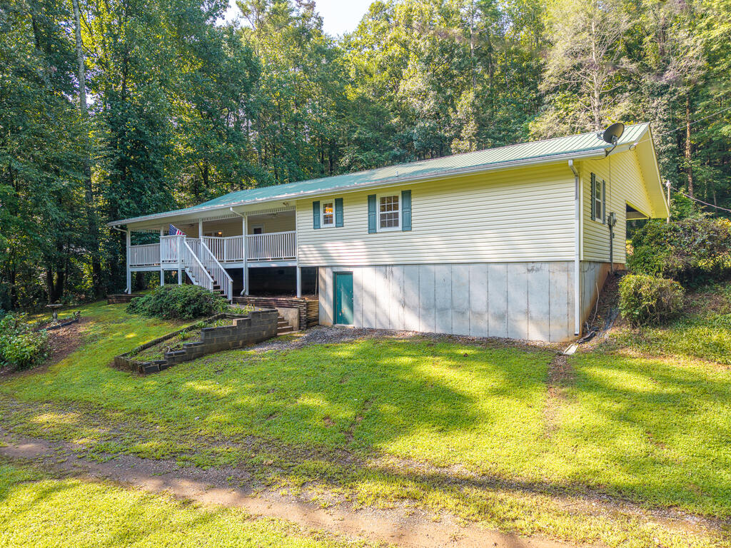 61 Wilderness Road Ellijay, GA 30540 - Photo 2 of 67 Gallery Image 2