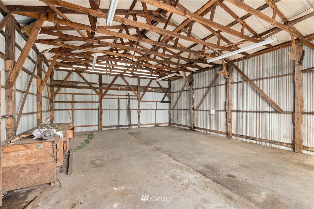 253 Stowell Road Salkum, WA 98582 - Photo 28 of 31 a view of an empty room with a iron stairs