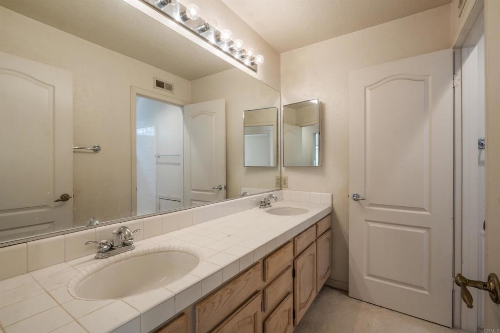 2246 Janis Way Carlsbad, CA 92008 - Photo 24 of 30