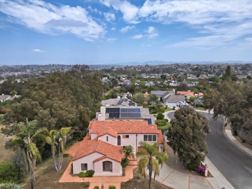2246 Janis Way Carlsbad, CA 92008 - Photo 25 of 30