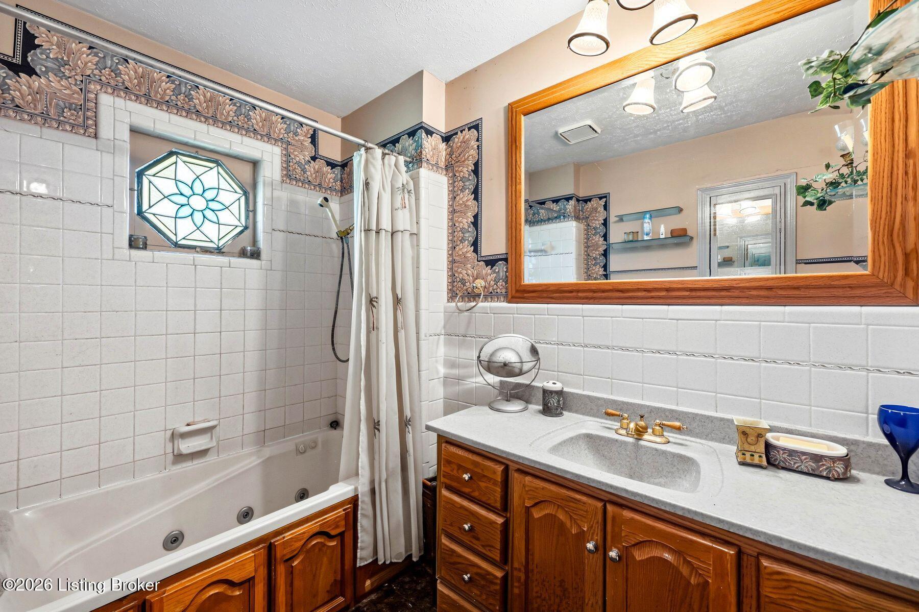 408 Hillcreek Road Shepherdsville, KY 40165 - Photo 25 of 70 photo_online_022