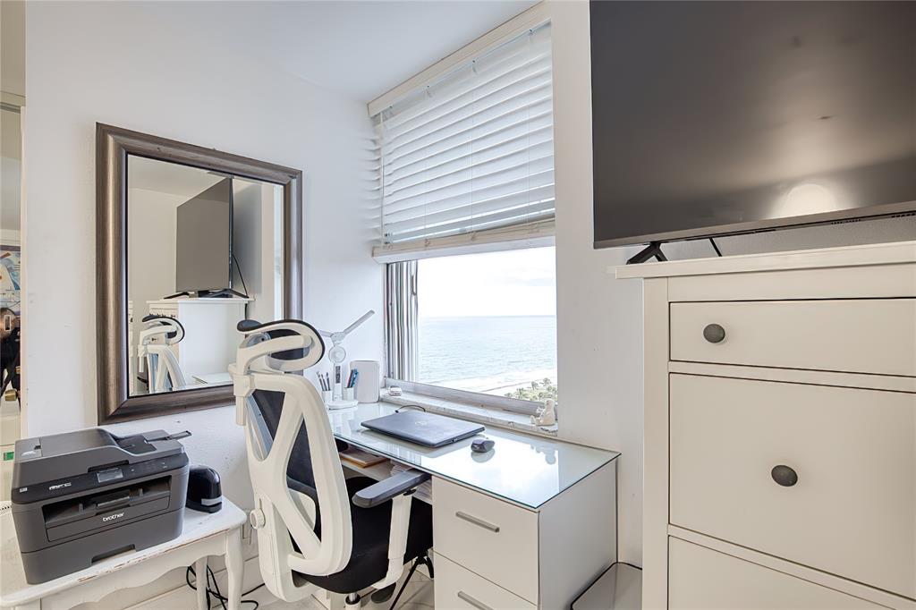 111 Briny Avenue, Unit 2008 Pompano Beach, FL 33062 - Photo 20 of 50 a view of a room with gym equipment