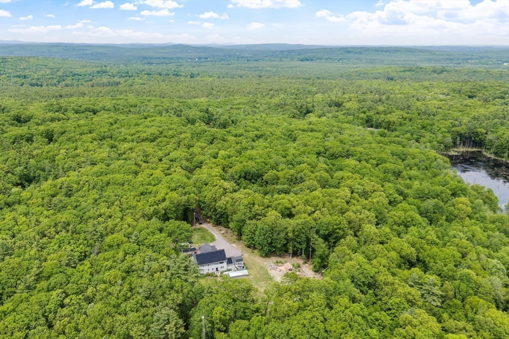 79 Tyler Road Townsend, MA 01469 - Photo 10 of 42 Gallery Image 10