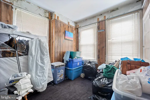 a view of a livingroom with furniture