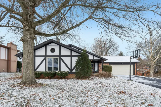 $310,000 | 8402 Tanager Lane, Indianapolis, IN 46256