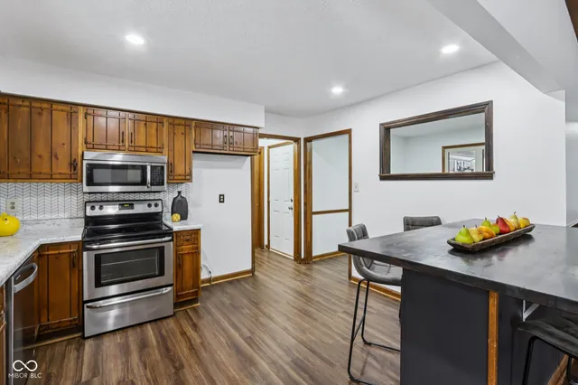 $310,000 | 8402 Tanager Lane, Indianapolis, IN 46256