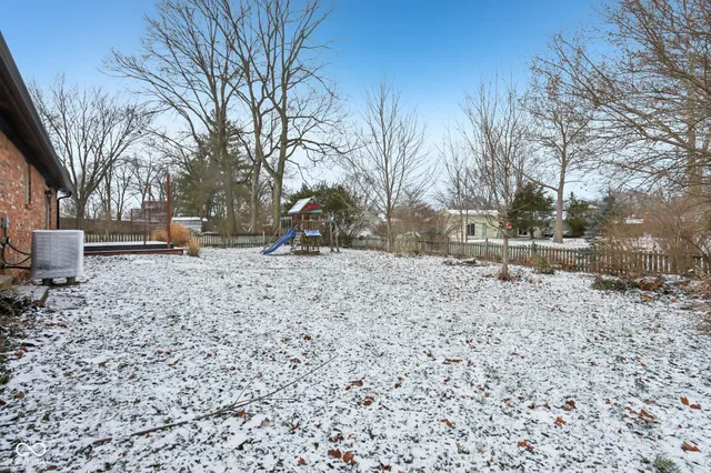 $310,000 | 8402 Tanager Lane, Indianapolis, IN 46256