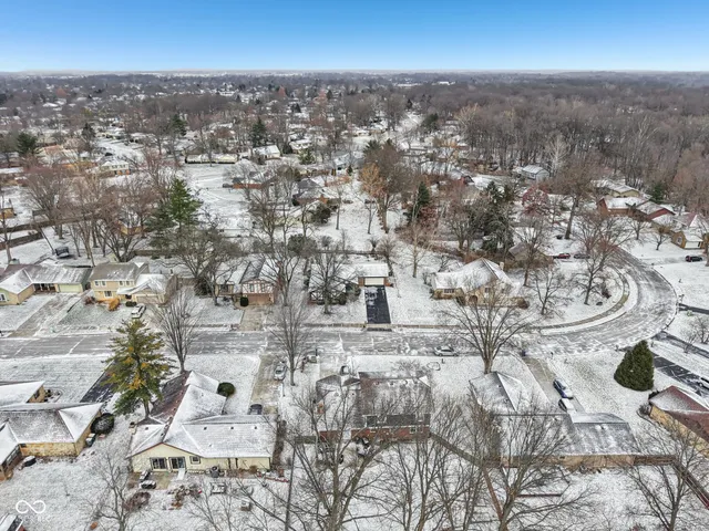 $310,000 | 8402 Tanager Lane, Indianapolis, IN 46256