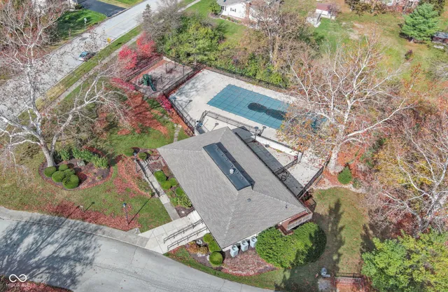 $310,000 | 8402 Tanager Lane, Indianapolis, IN 46256