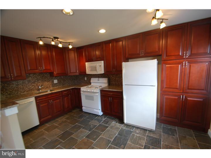 12220 Medford Road Philadelphia, PA 19154 - Photo 4 of 14