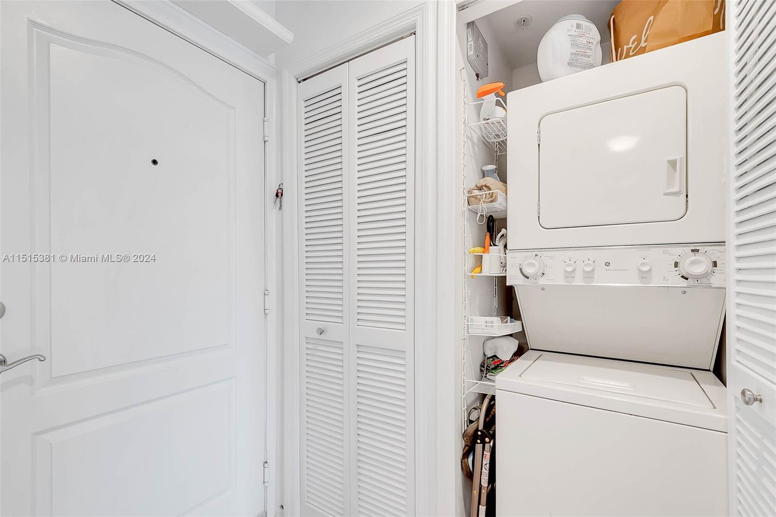 2501 Douglas Road, Unit 405 Miami, FL 33133 - Photo 11 of 17 Gallery Image 11