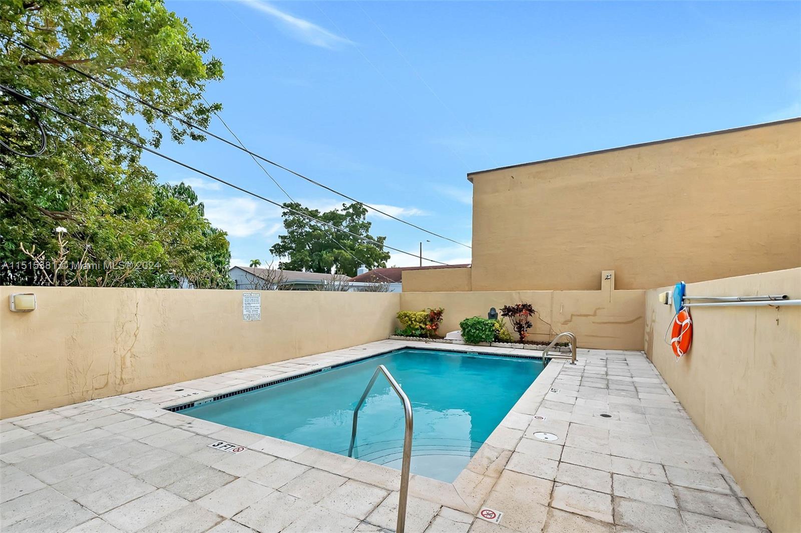 2501 Douglas Road, Unit 405 Miami, FL 33133 - Photo 12 of 17 Gallery Image 12