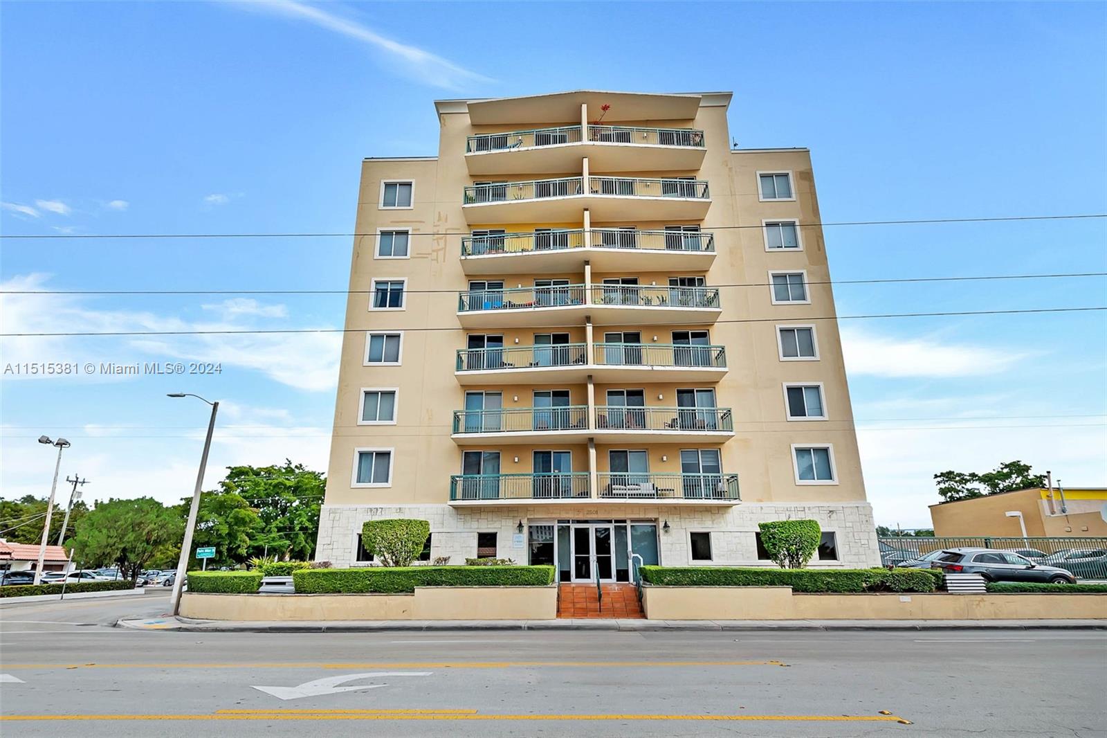 2501 Douglas Road, Unit 405 Miami, FL 33133 - Photo 2 of 17 Gallery Image 2