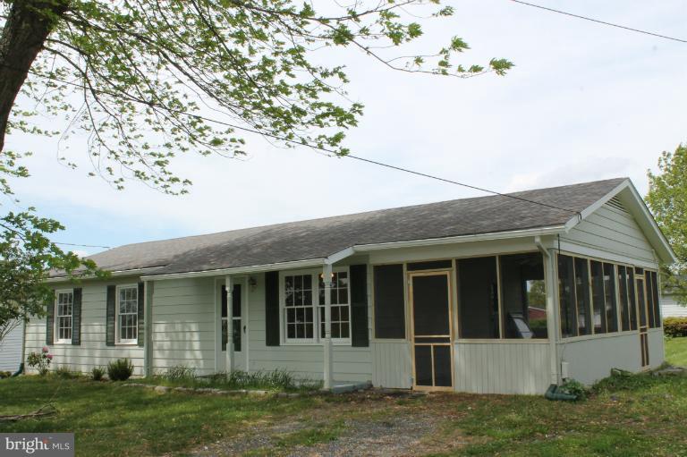 198 York Road Ranson, WV 25438 - Photo 18 of 18 Exterior (Front)