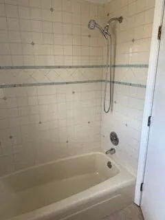 $2,000 | 221 Upper County Road, Unit 203, Dennis, MA 02639