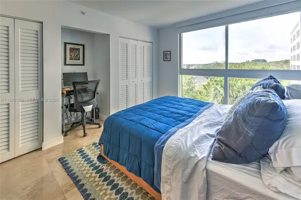$3,200 | 2951 South Bayshore Drive, Unit 712, Miami, FL 33133